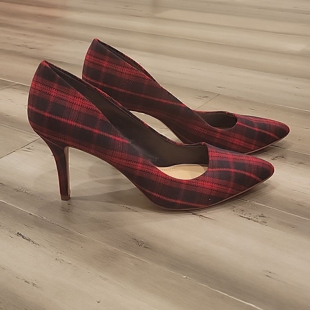 BCBGeneration classic heels 👠 - Picture 2 of 6